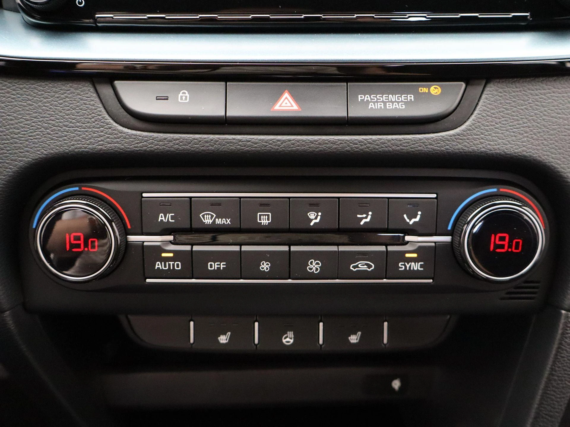 Kia-Ceed Sportswagon-image-18
