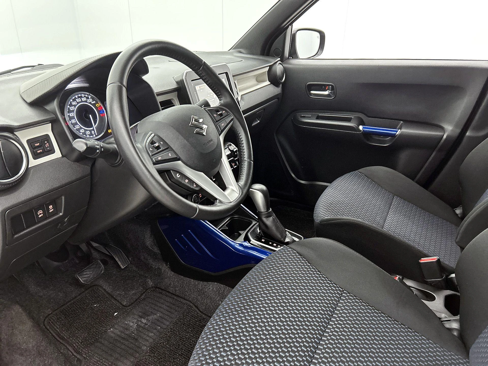 Suzuki-Ignis-image-17