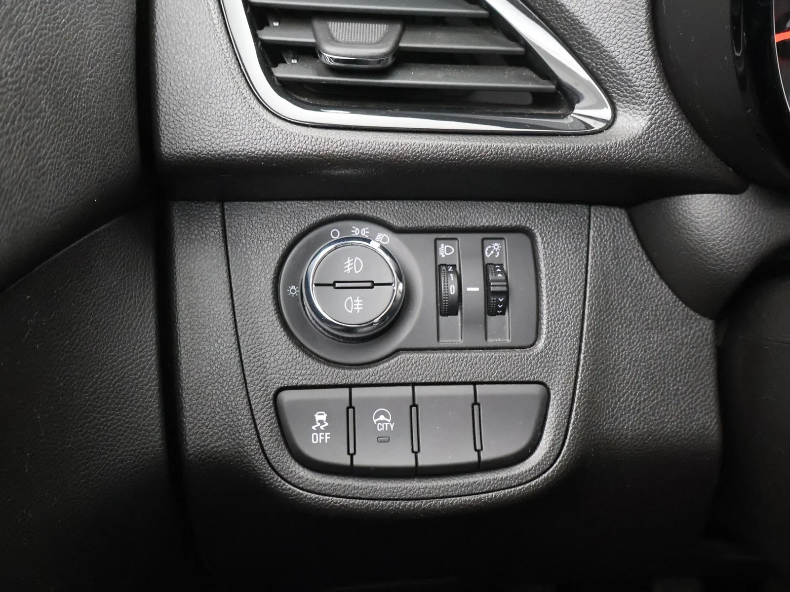 Opel-KARL-image-24
