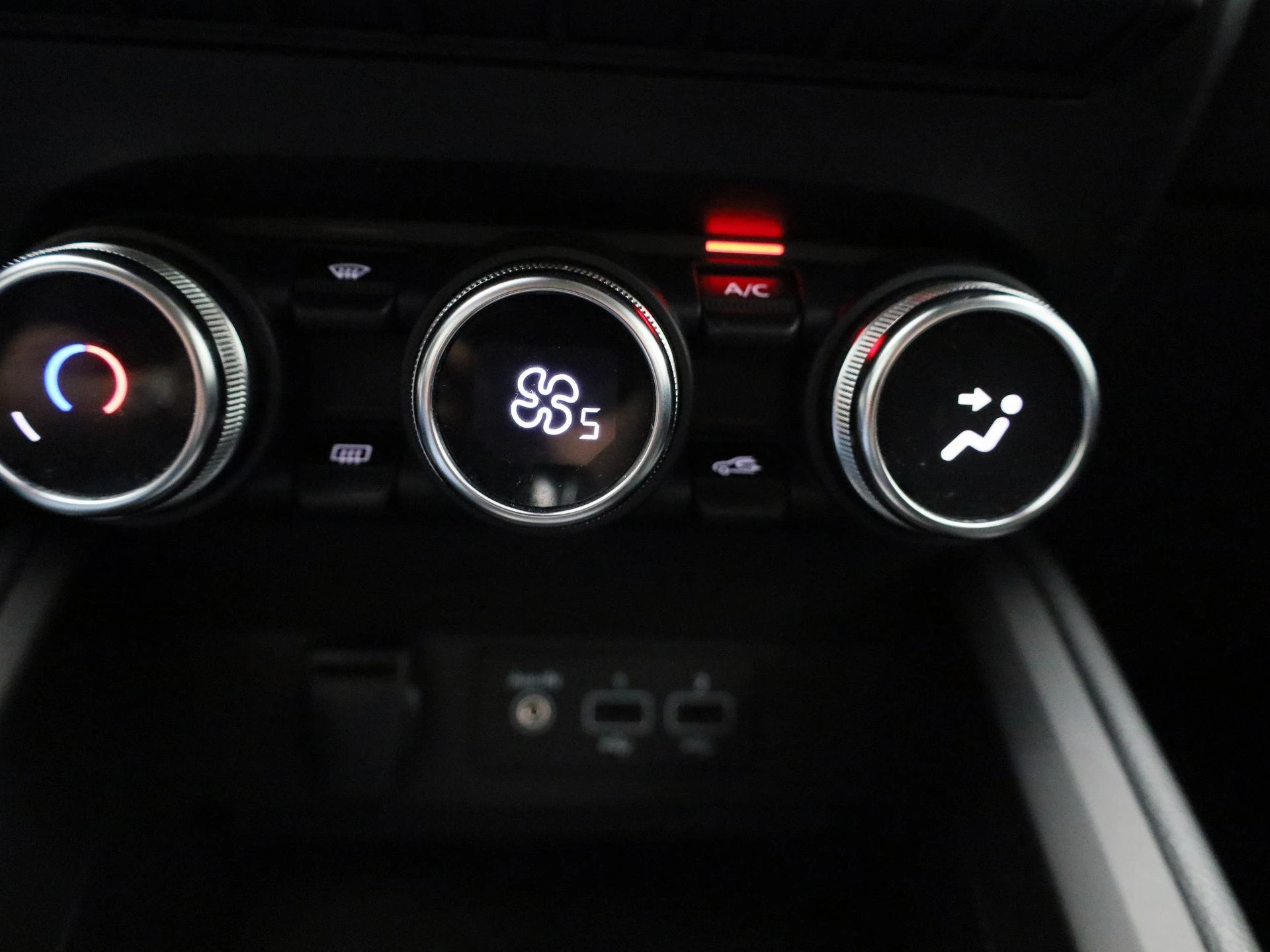 Renault Clio 1.6 E-Tech Hybrid 140 Zen