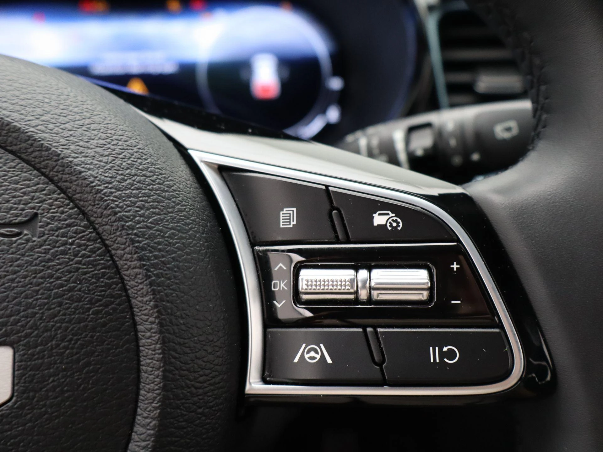 Kia-Ceed Sportswagon-image-26