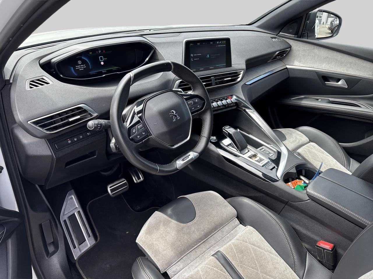 Peugeot 3008 Hybrid4 300 e-Auto8 GT