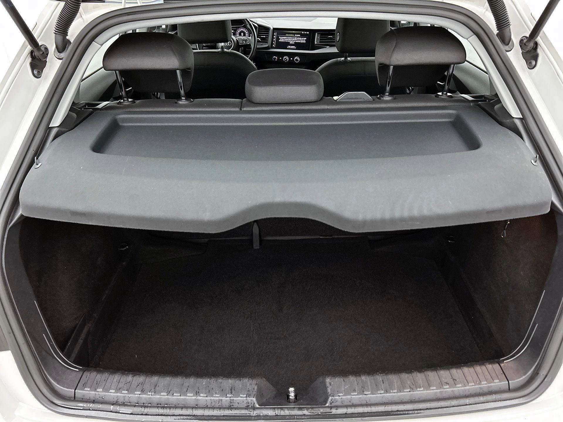 Audi-A1 Sportback-image-24