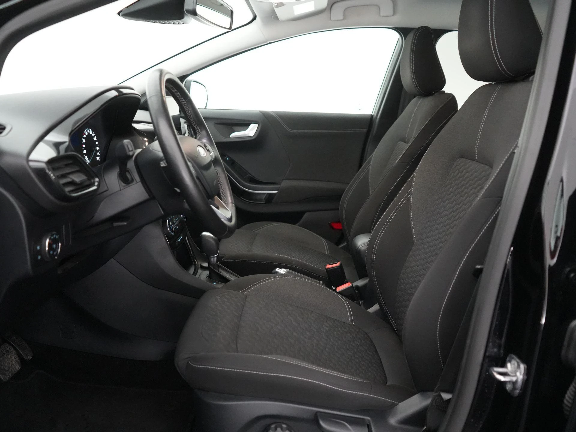 Ford-Puma-image-10