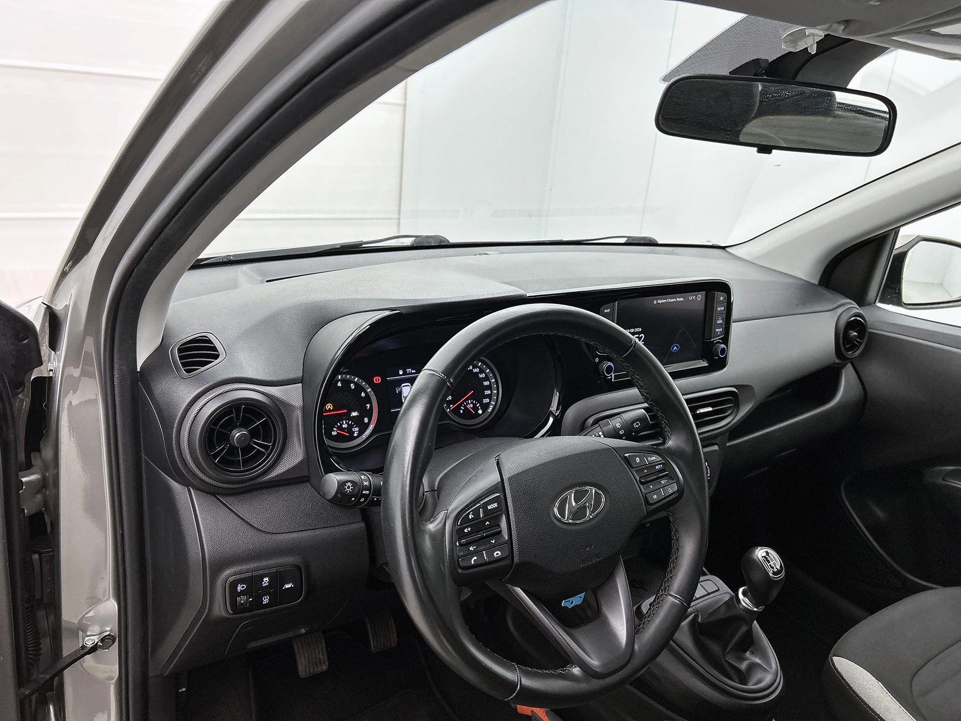 Hyundai-i10-image-16
