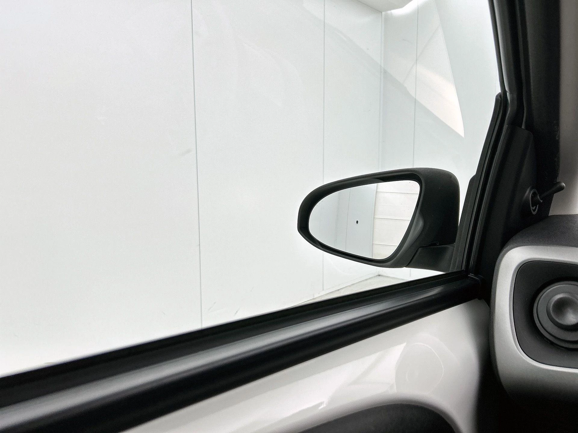 Peugeot-108-image-19