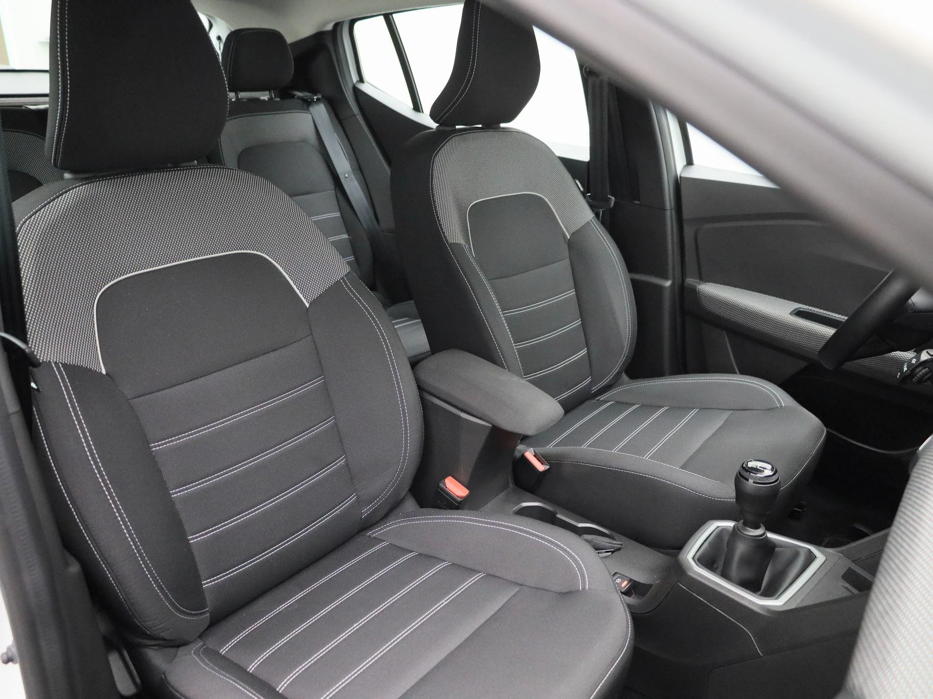 Dacia Sandero - 33
