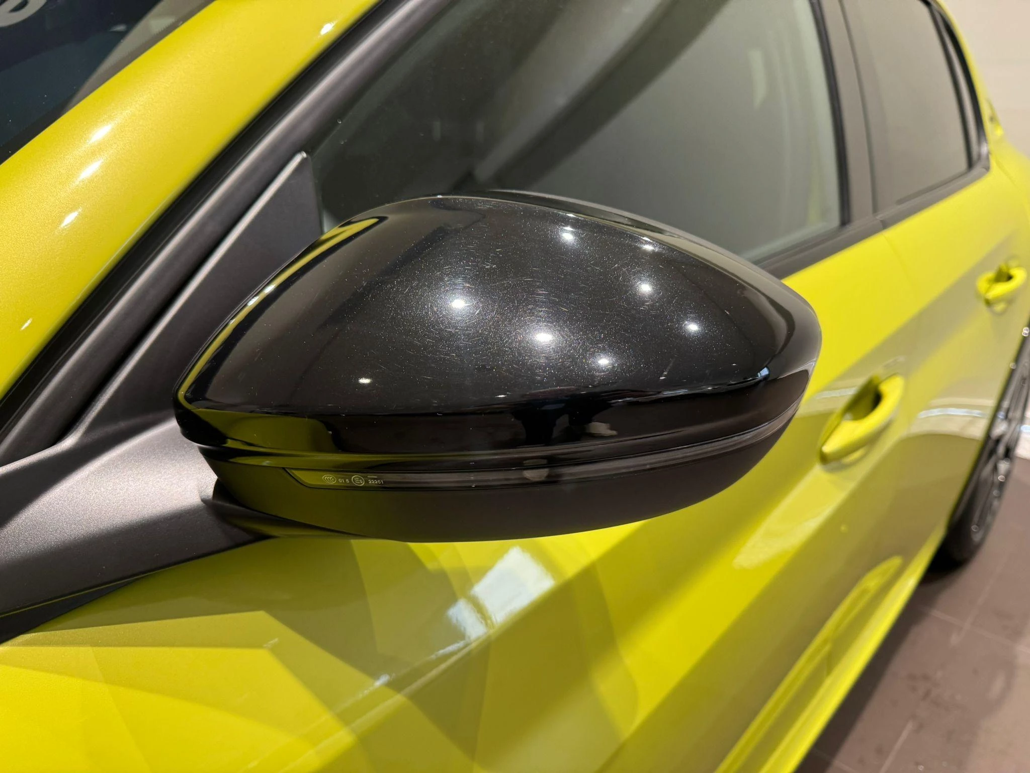 Peugeot-208-image-11