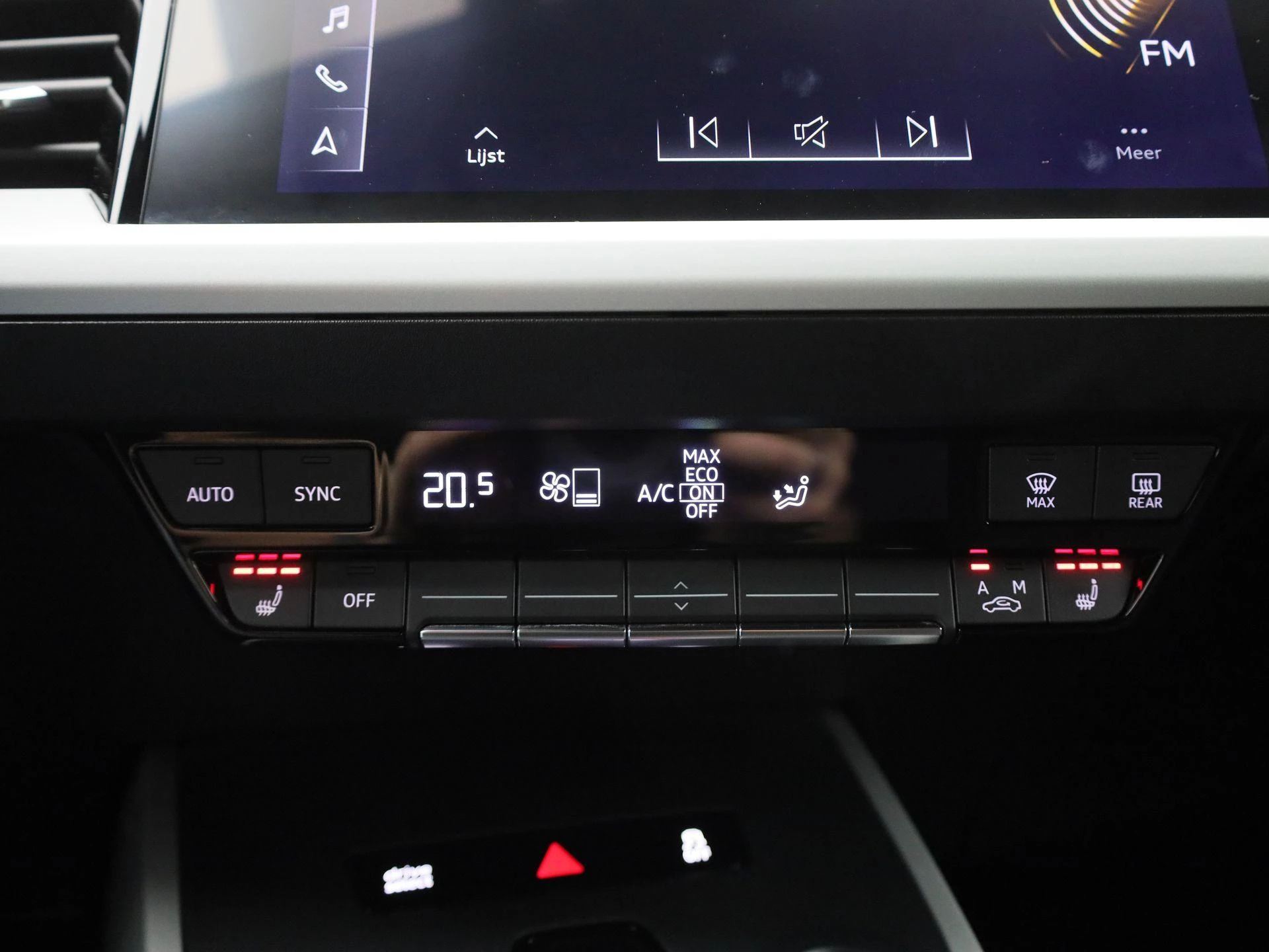 Audi-Q4 Sportback e-tron-image-16