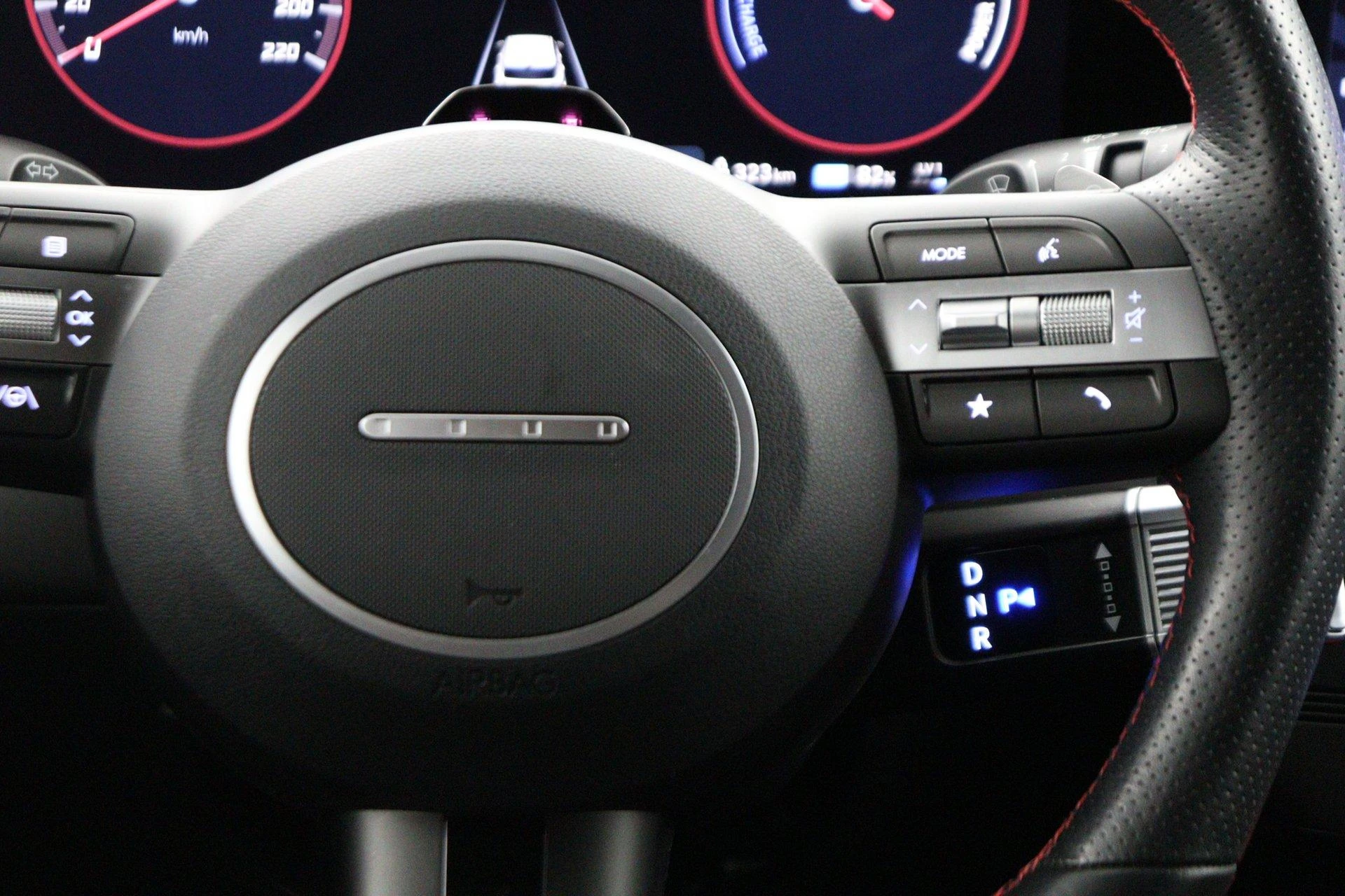 Hyundai-Kona-image-16