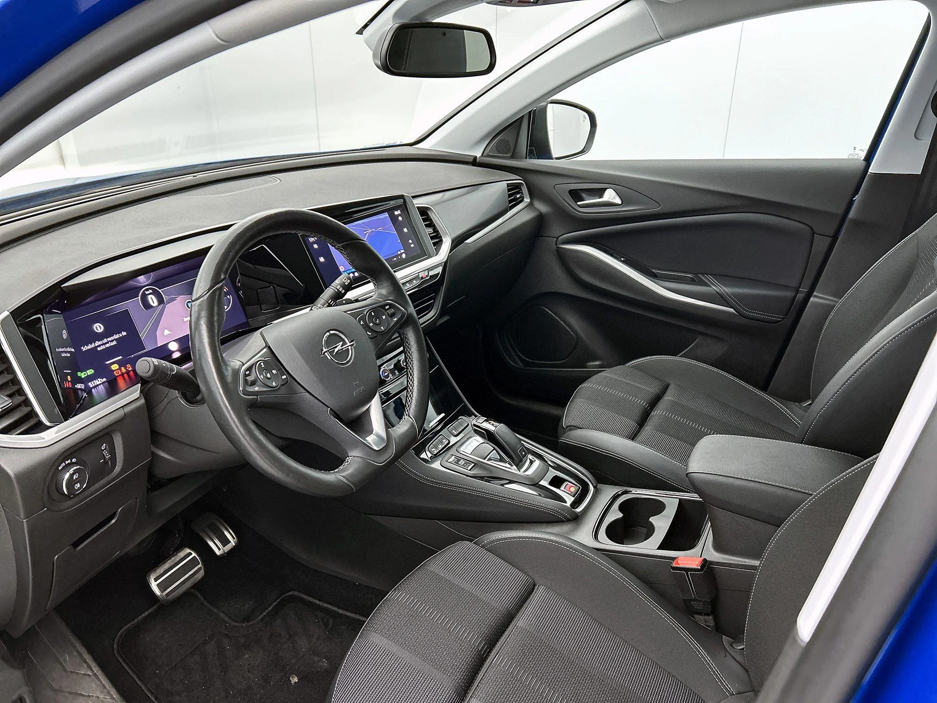 Opel-Grandland-image-22