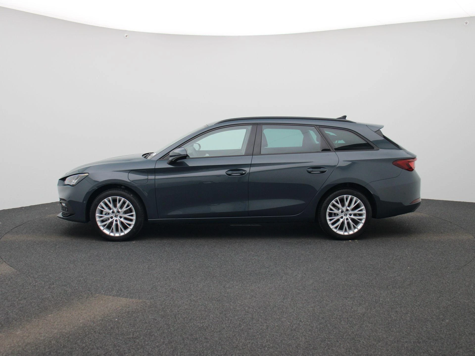 SEAT-Leon-image-3