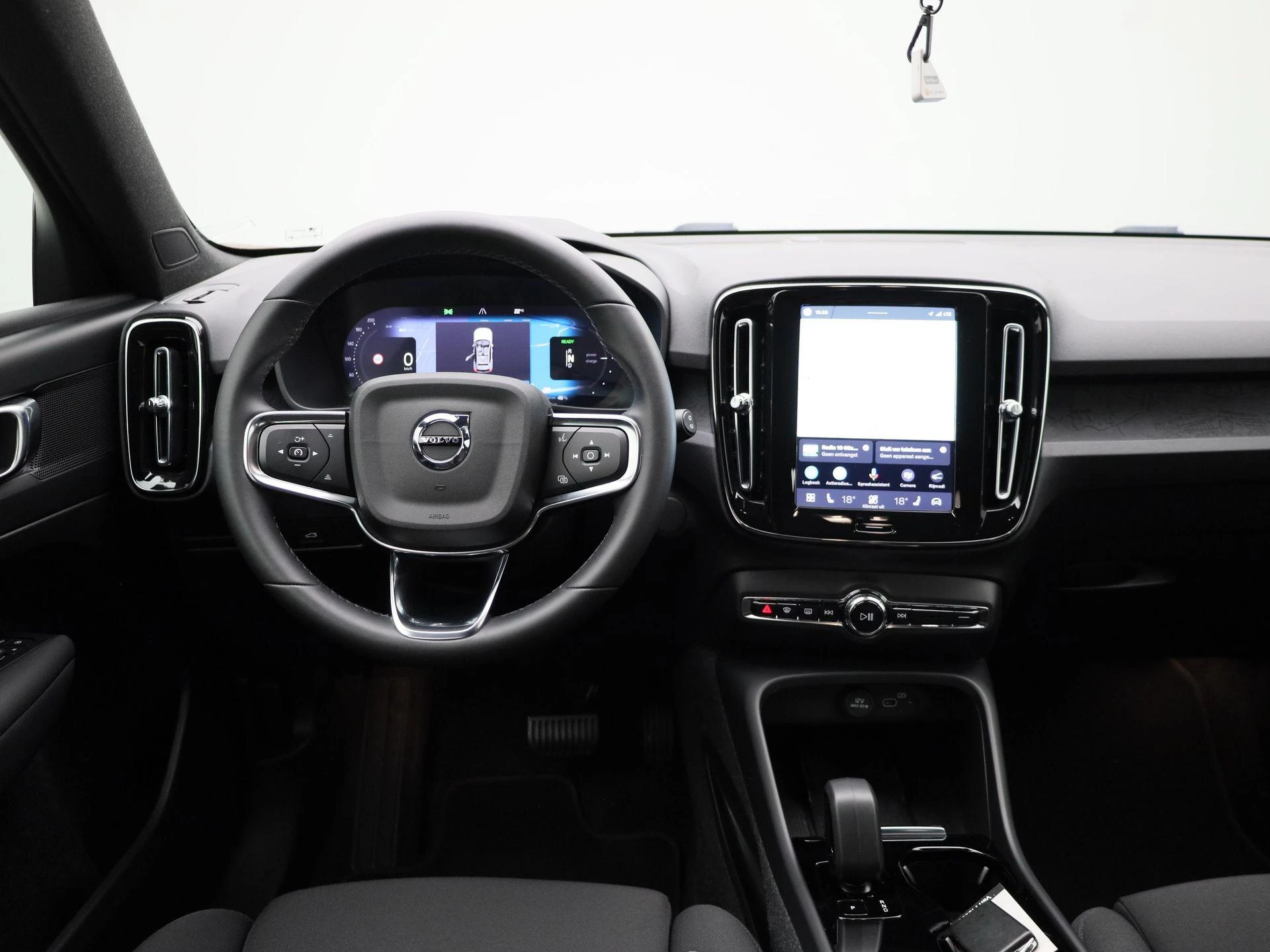 Volvo XC40 Recharge Core