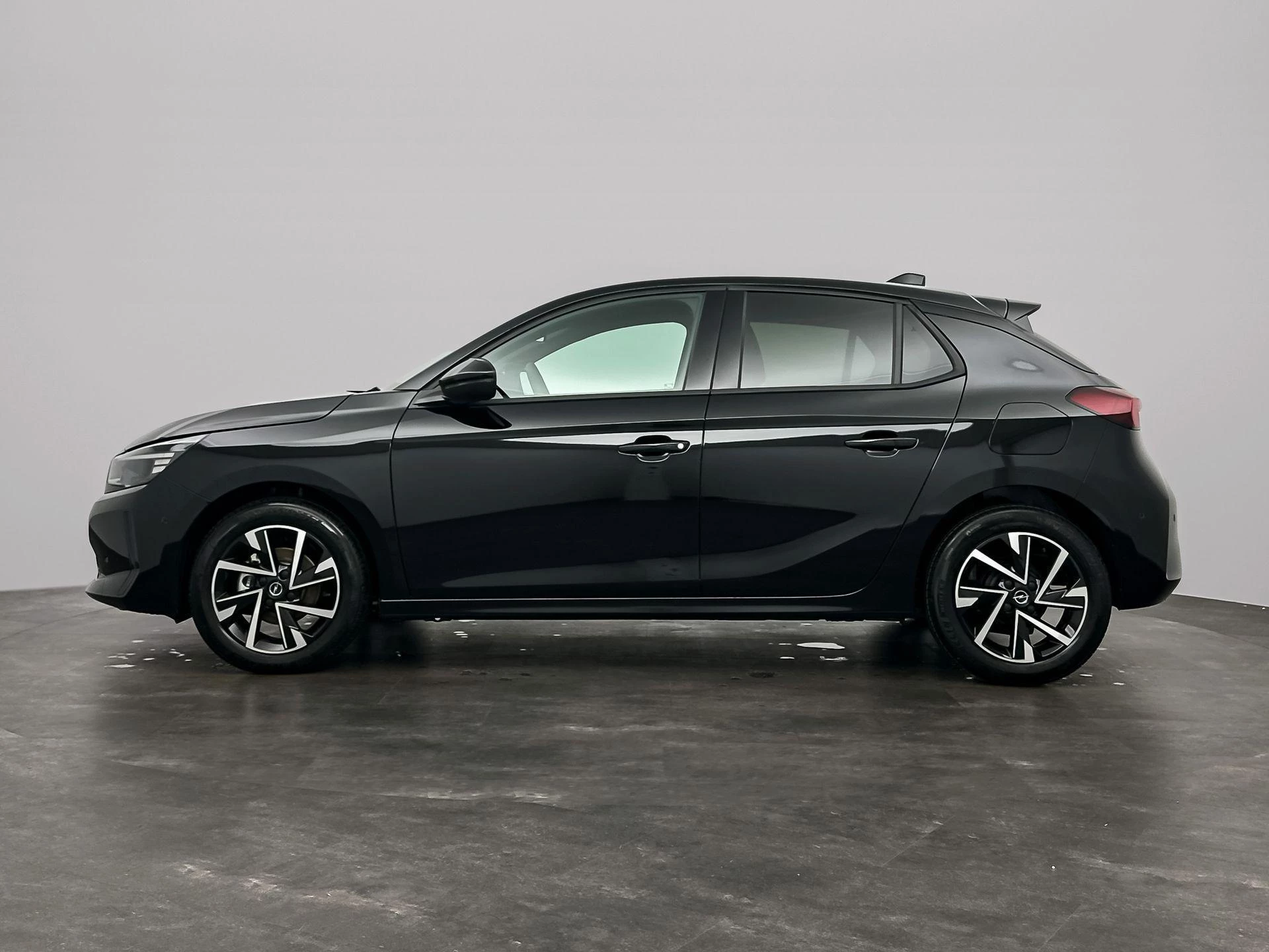 Opel-Corsa-image-1