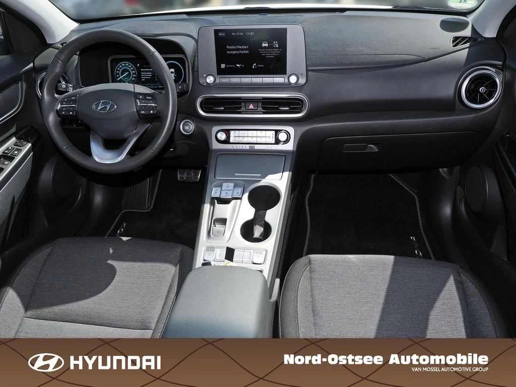 Hyundai Kona SELECT ELEKTRO 2WD SHZ LHZ KAMERA PDC KLIMA