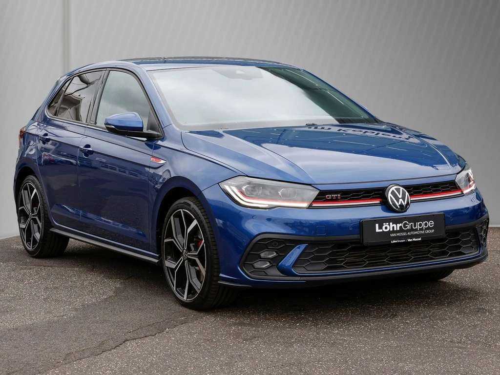 Volkswagen-Polo-image-2