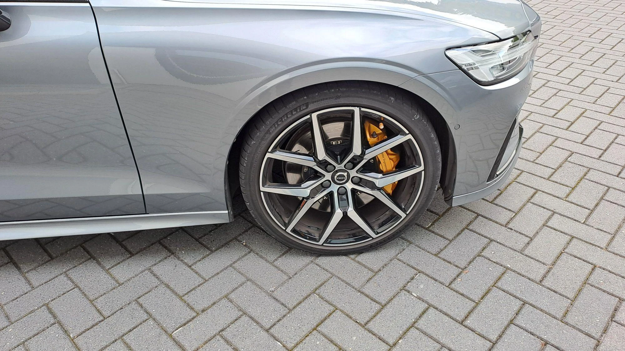 Volvo-V60-image-17