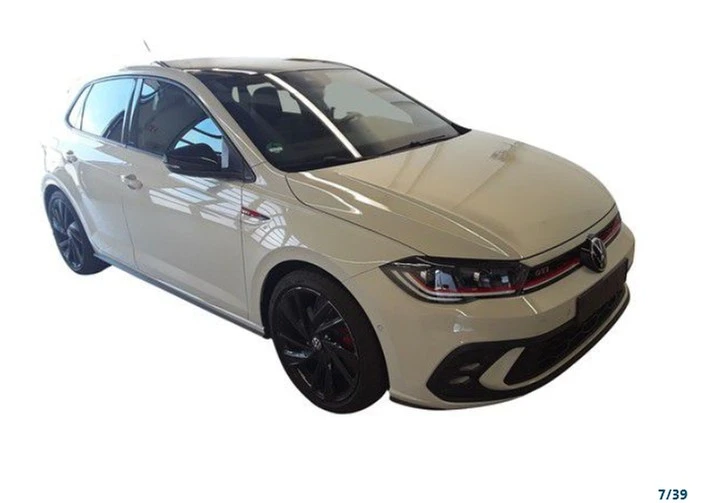 Volkswagen-Polo-image-2