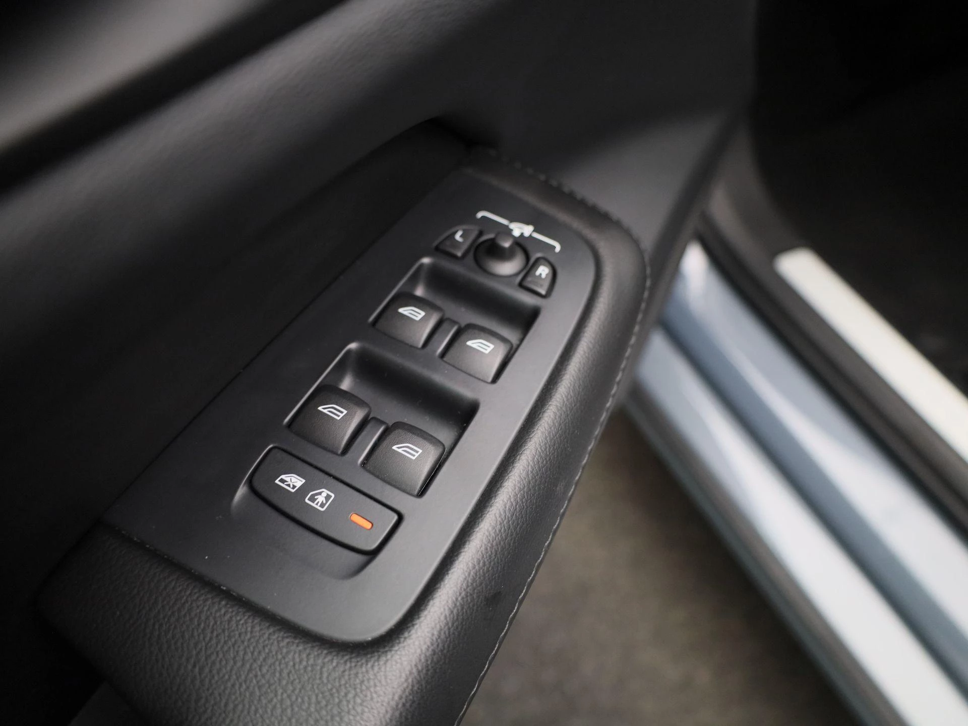 Volvo V60 2.0 B3 Momentum