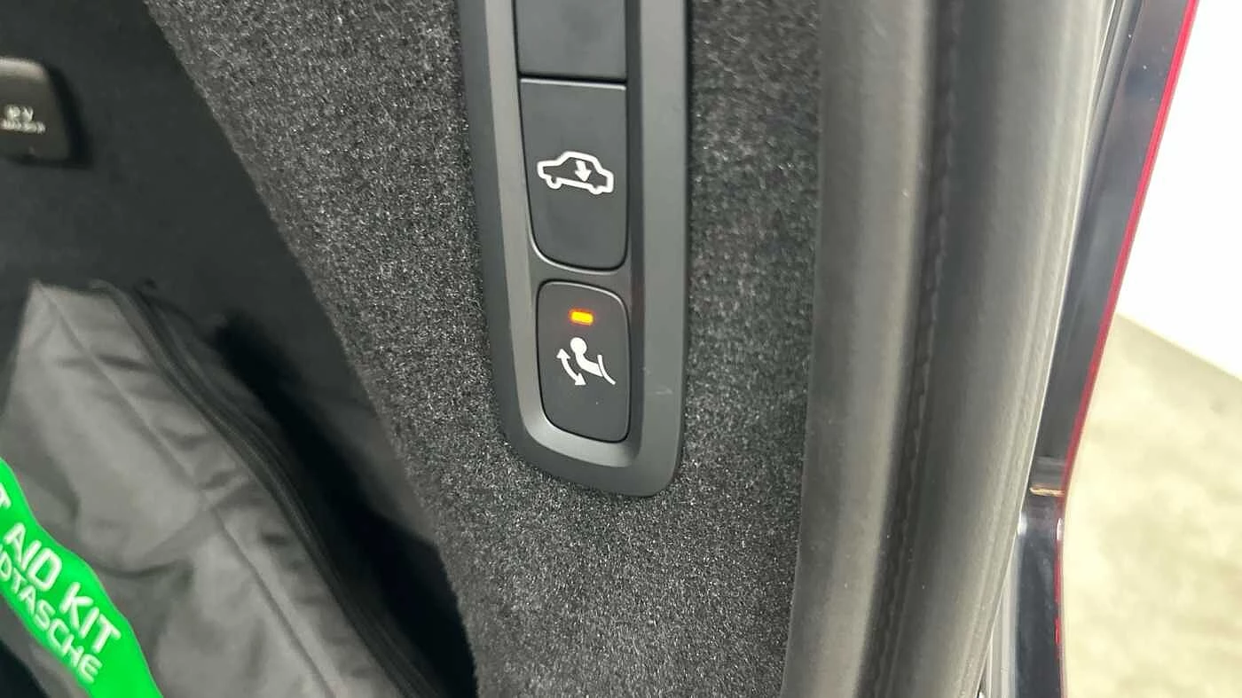 Volvo-XC90-image-39