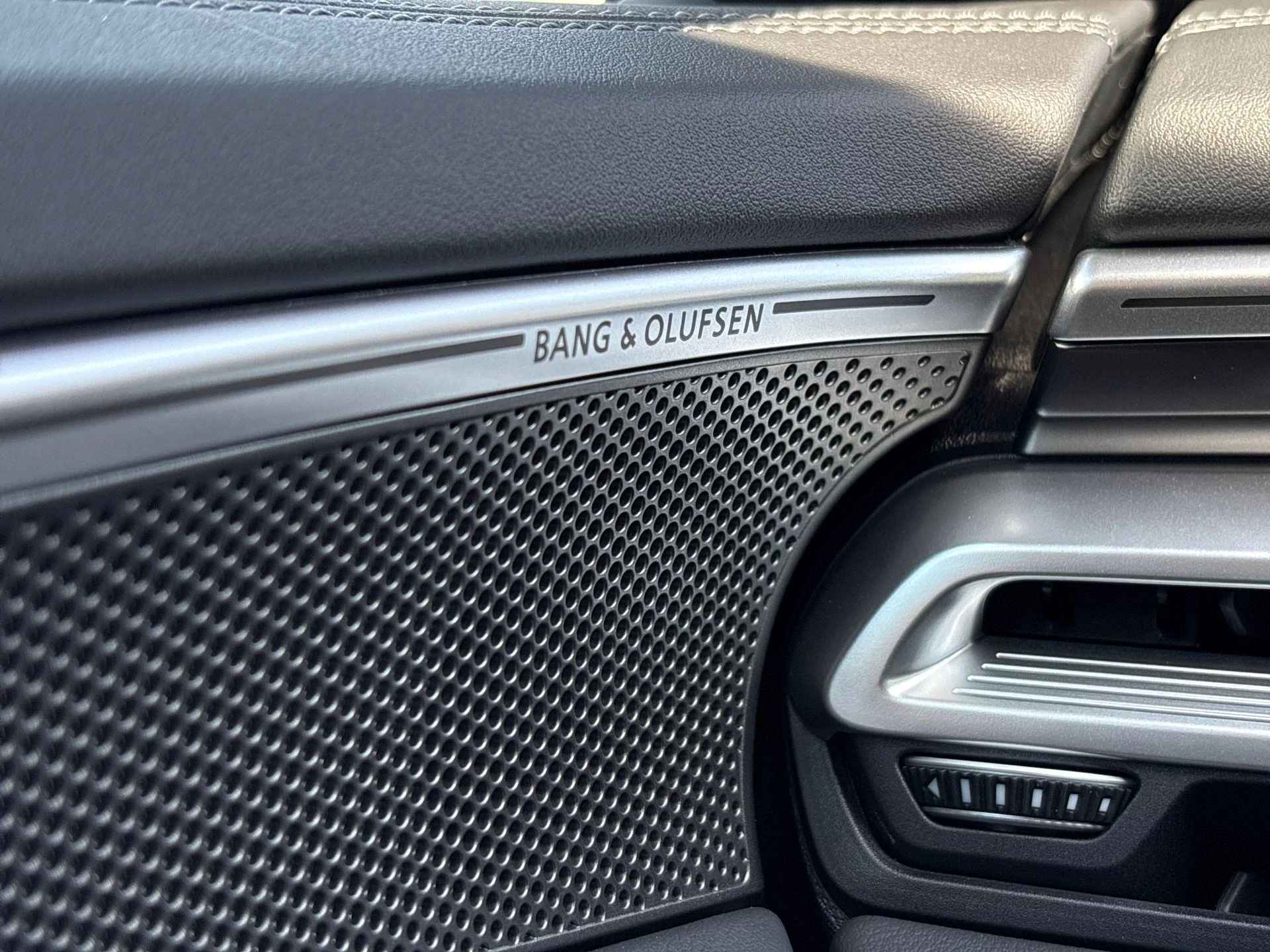 Audi A6 Limousine 2.0 e-hybrid quattro S edition Competition