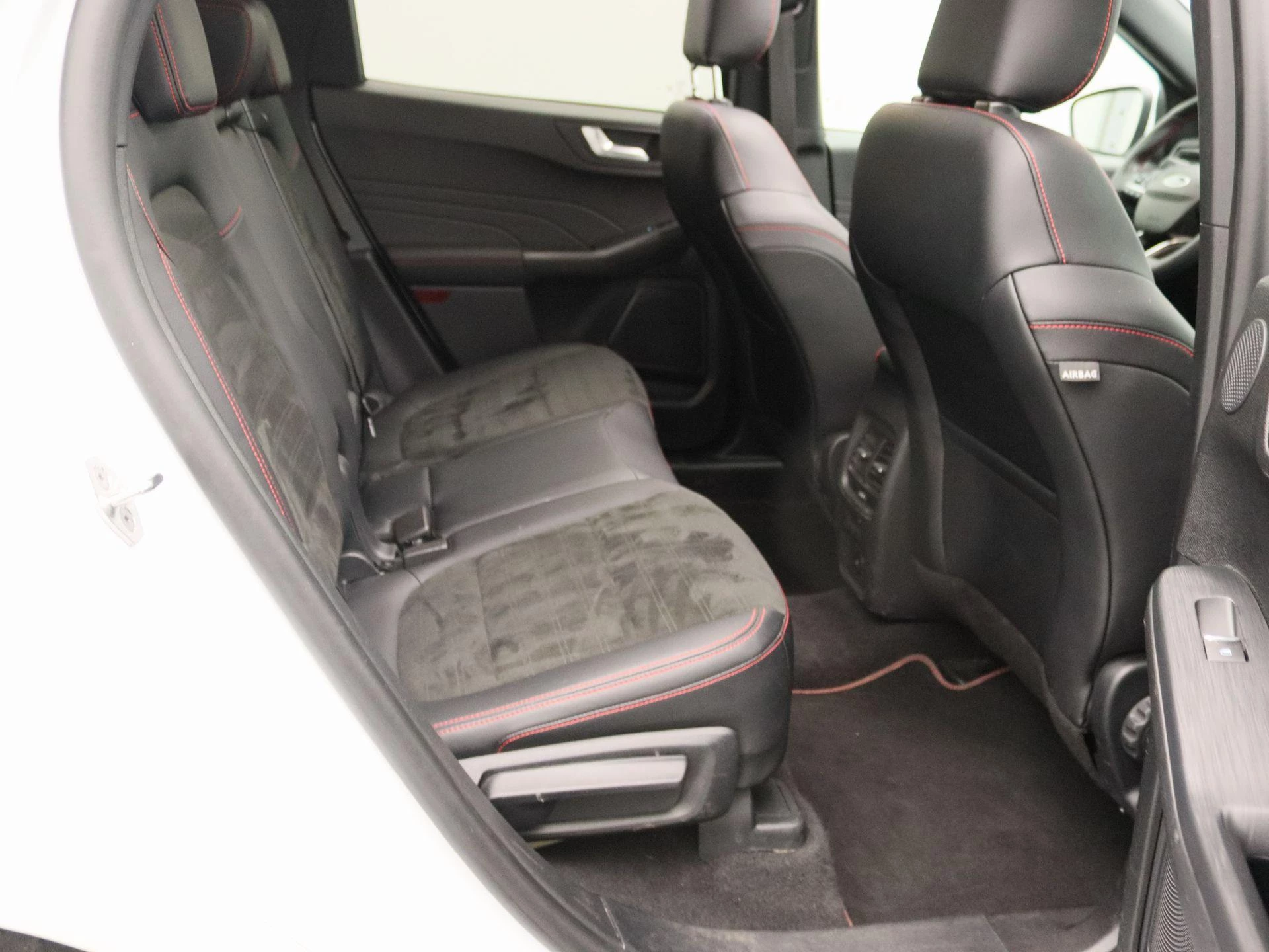 Ford-Kuga-image-29