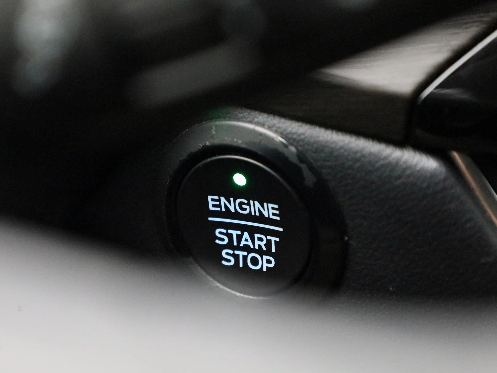 Ford-Kuga-image-25