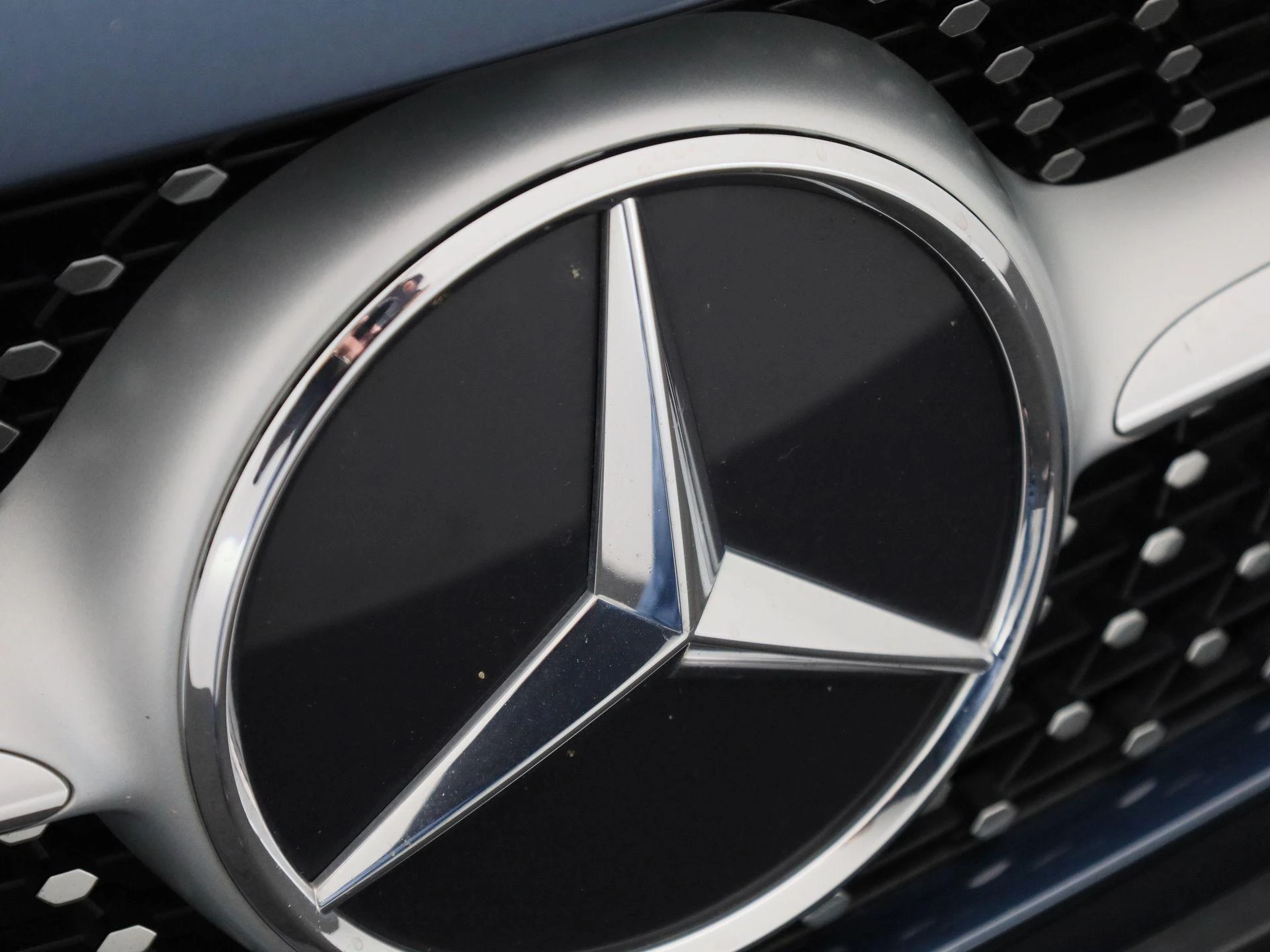 Mercedes-Benz B-Klasse 180 Business Solution AMG