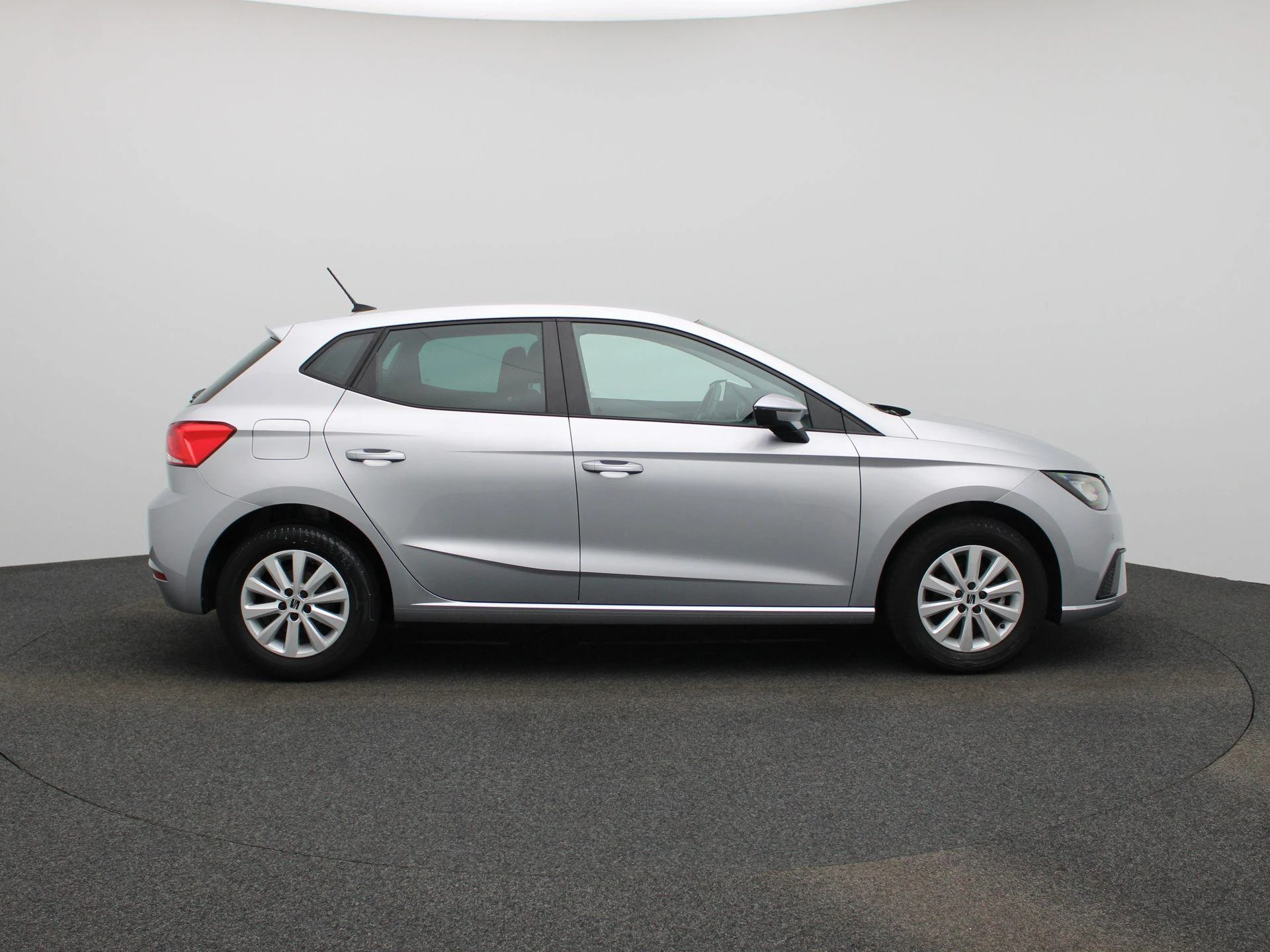 SEAT-Ibiza-image-5