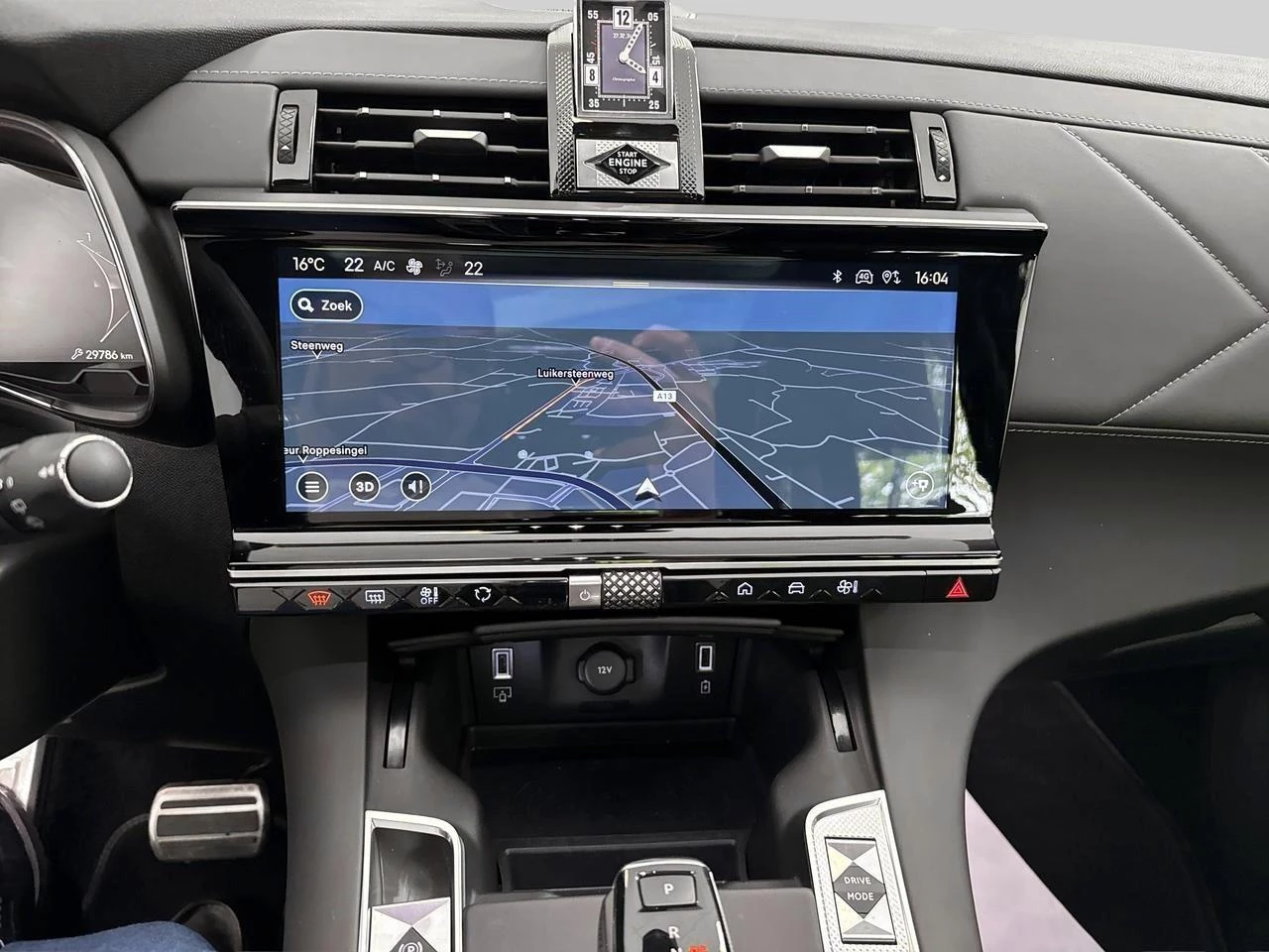 DS DS 7 Plug-in Hydrid AWD 300 RIVOLI