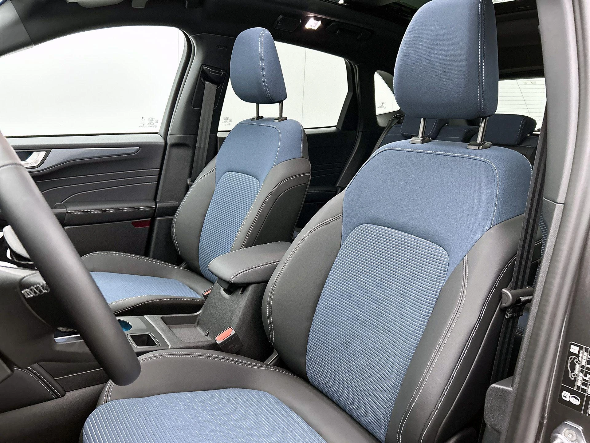 Ford-Kuga-image-37