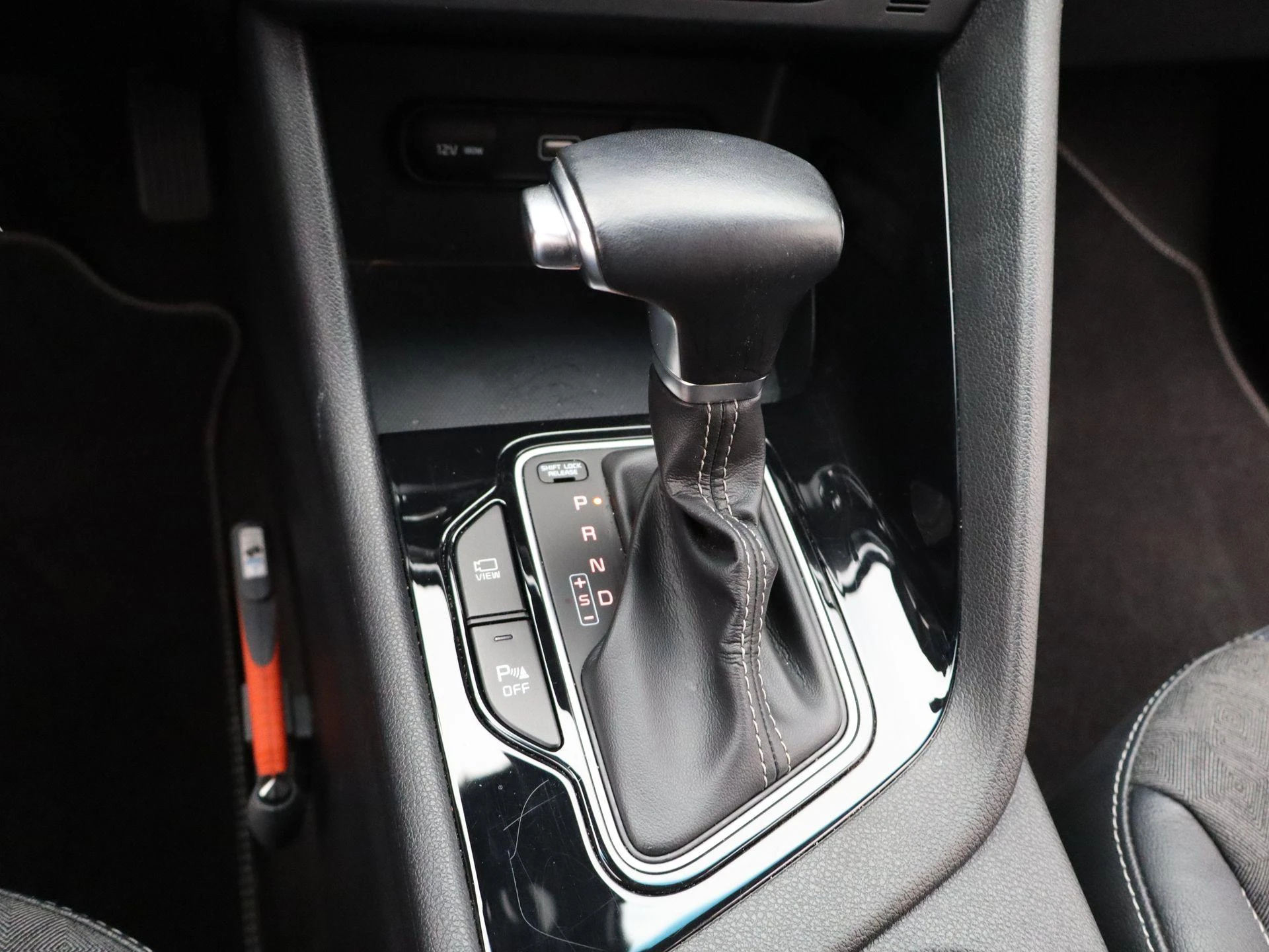 Kia-Niro-image-16