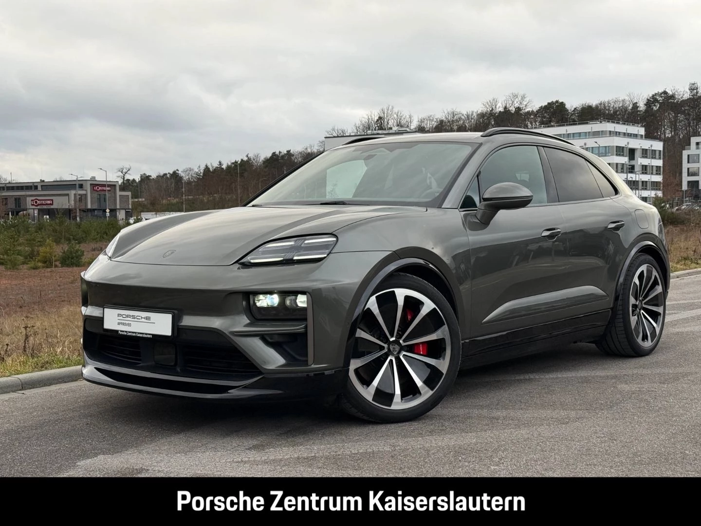Porsche-Macan-image-0