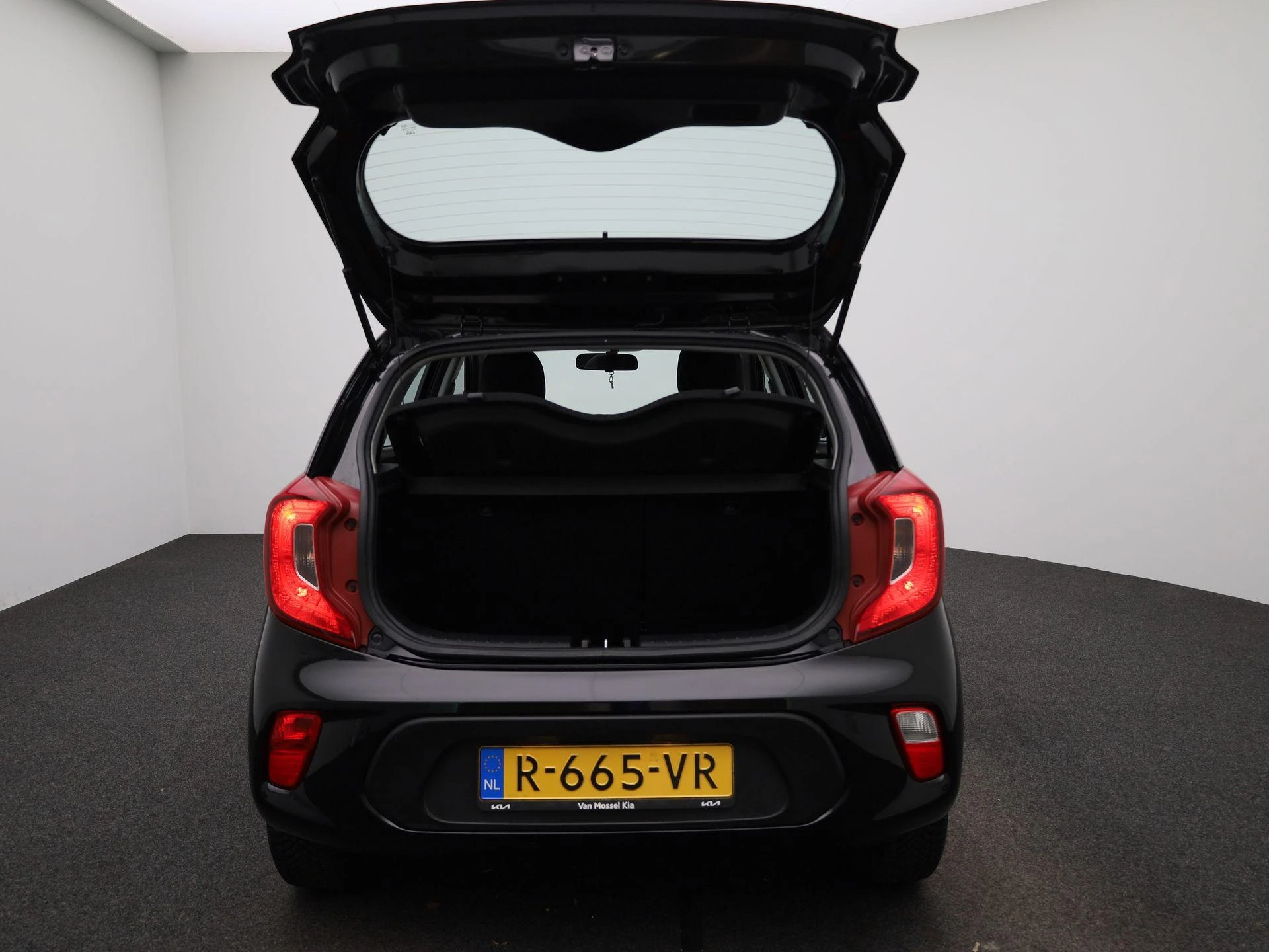 Kia-Picanto-image-10