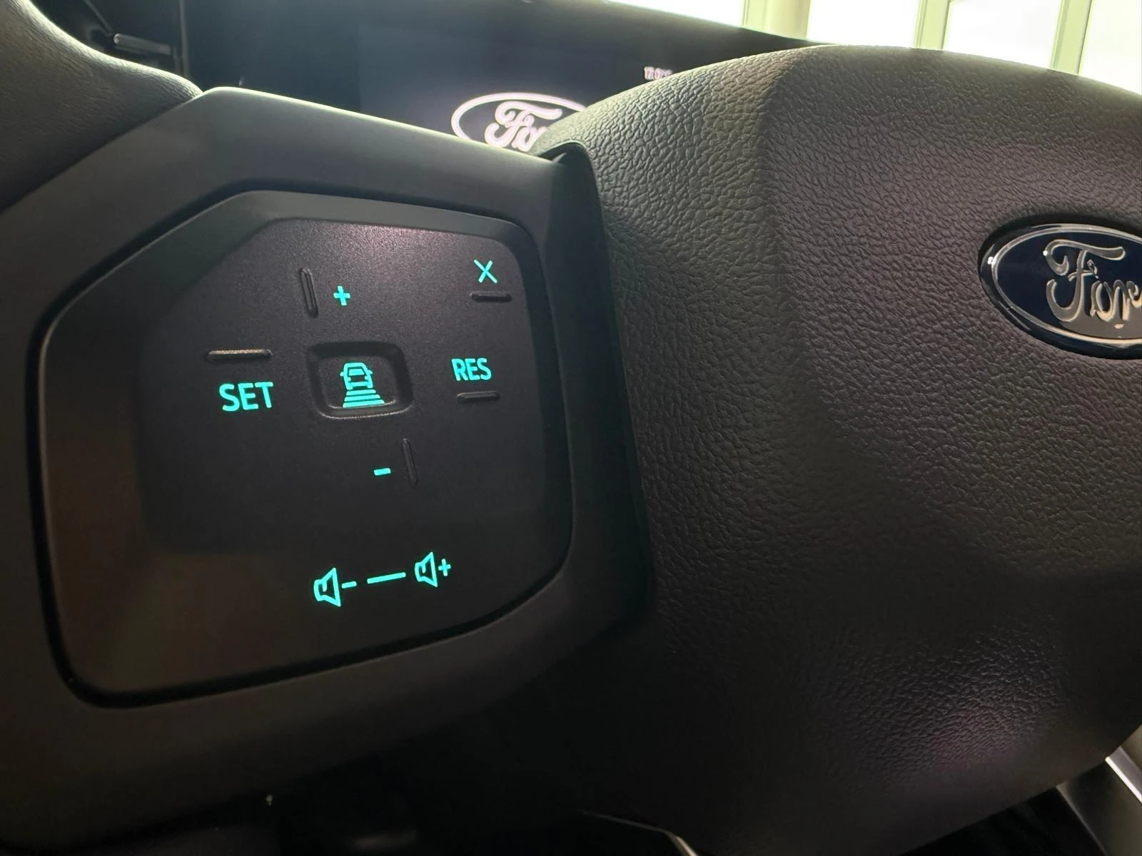 Ford Explorer Premium Extended Range RWD 79 kWh