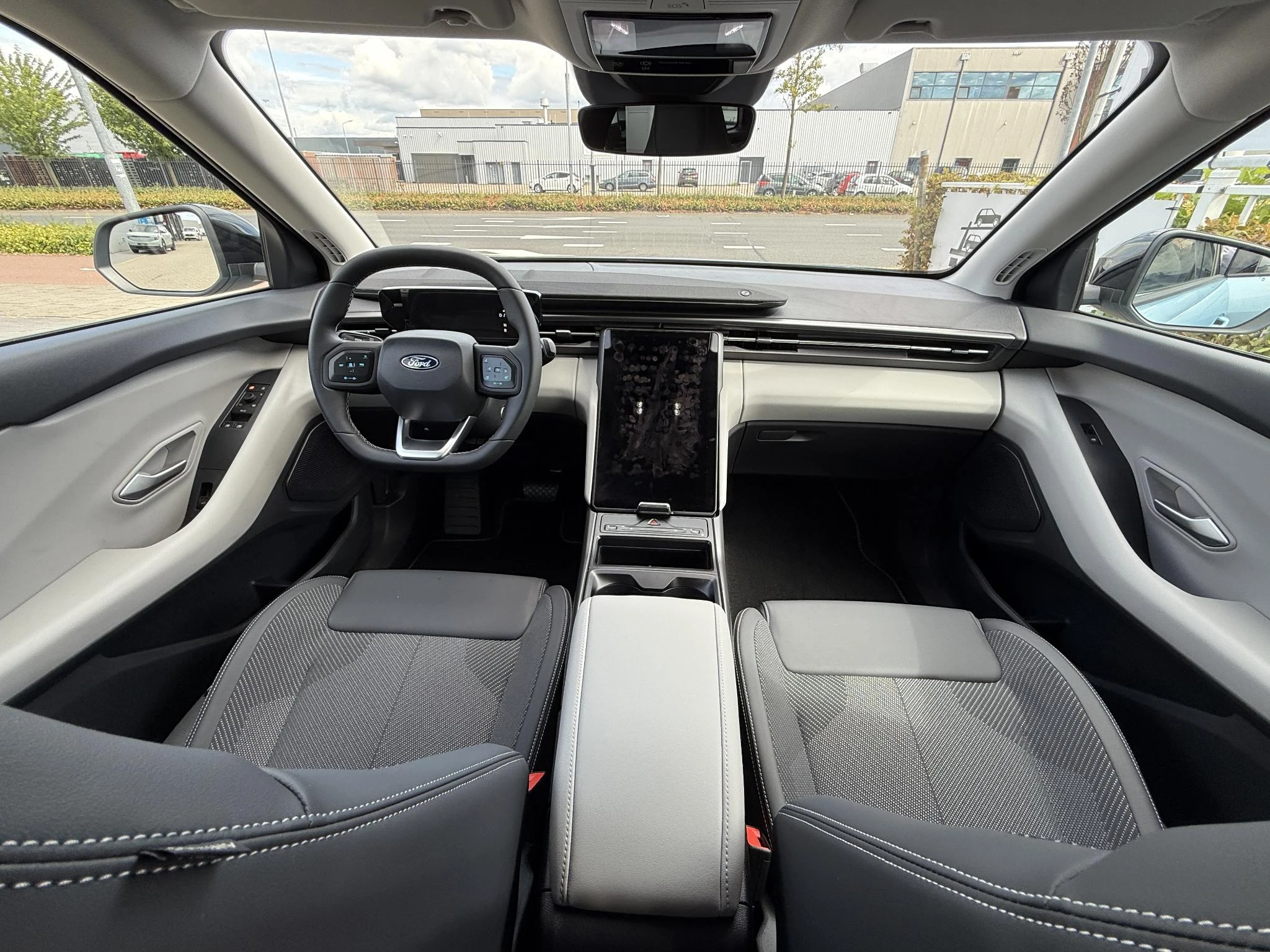 Ford-Explorer-image-8