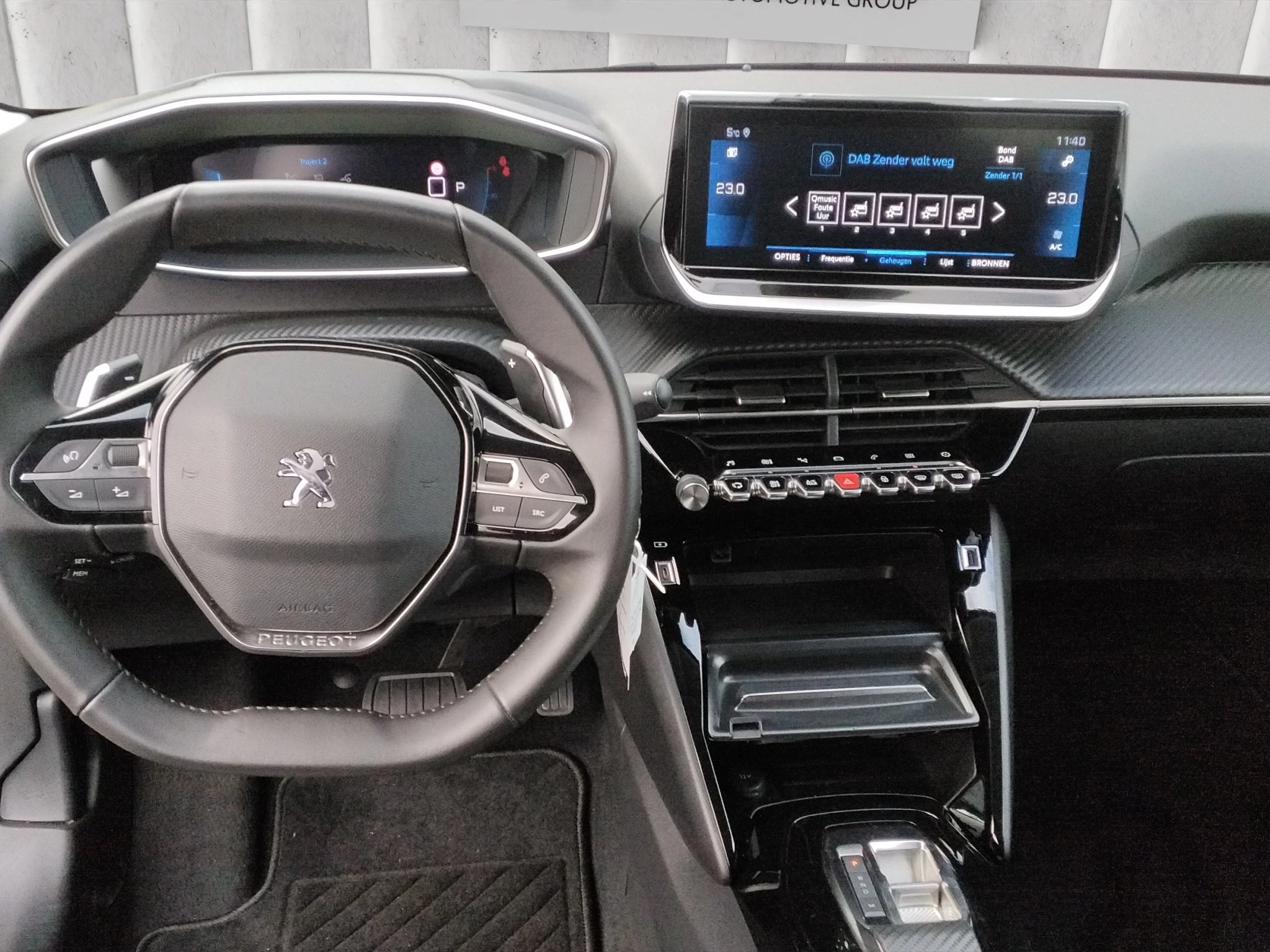 Peugeot 208 1.2 PureTech 100 Allure Pack (EURO 6d)