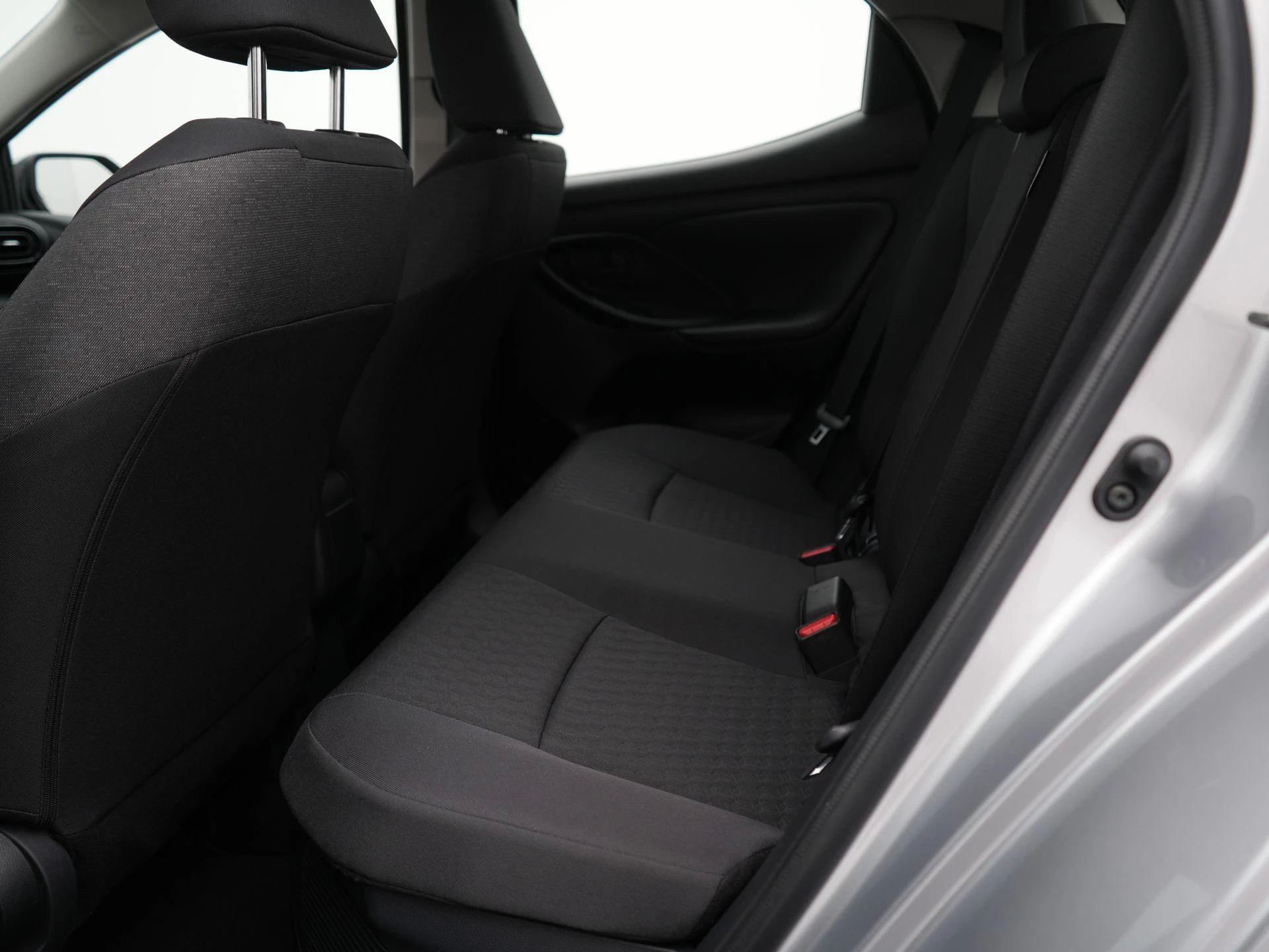 Toyota-Yaris-image-9