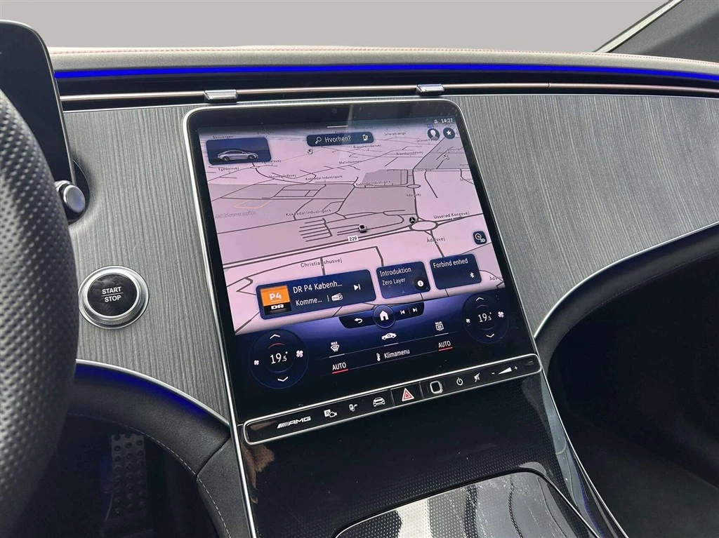 Mercedes-Benz-EQE-image-13