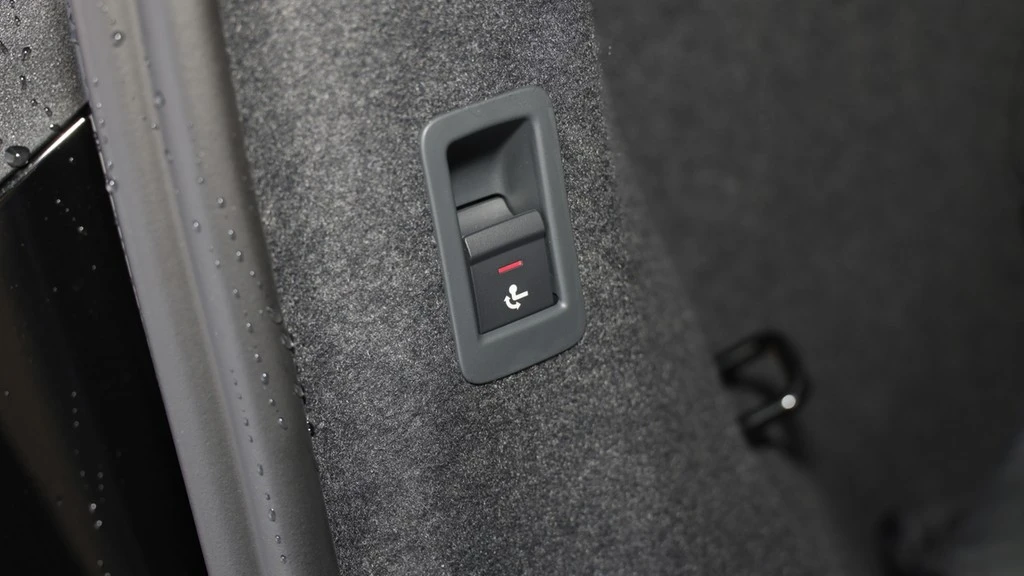 Audi-Q4 e-tron-image-20