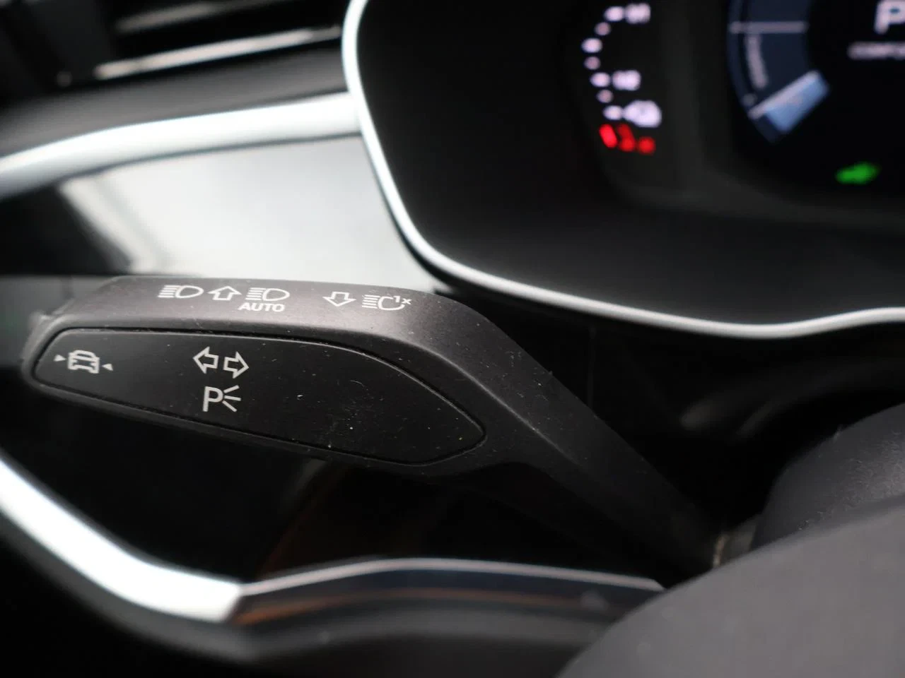 Audi-Q3-image-16