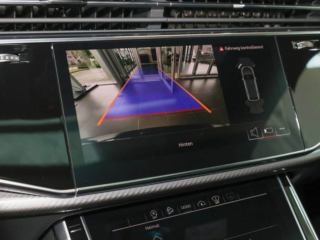 Audi-RSQ8-image-19