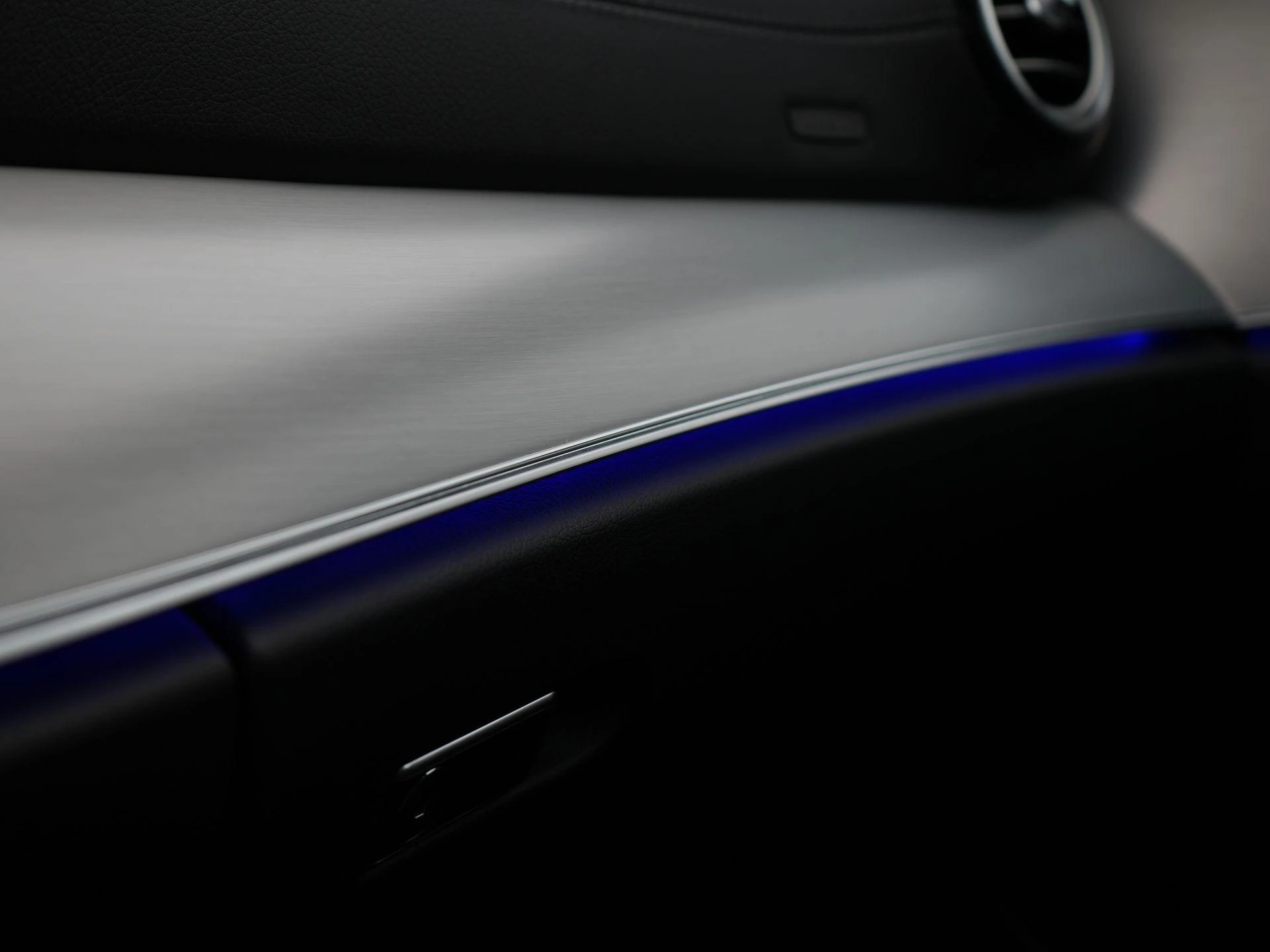 Mercedes-Benz-E-Klasse-image-29