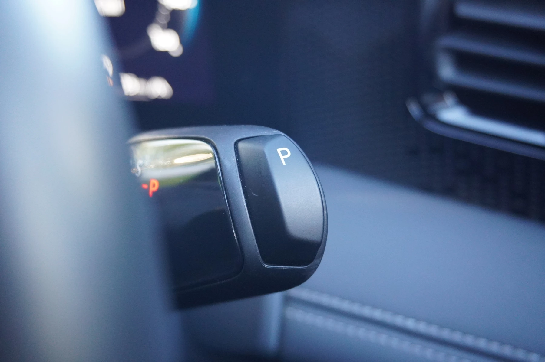 Volkswagen-Tiguan-image-31