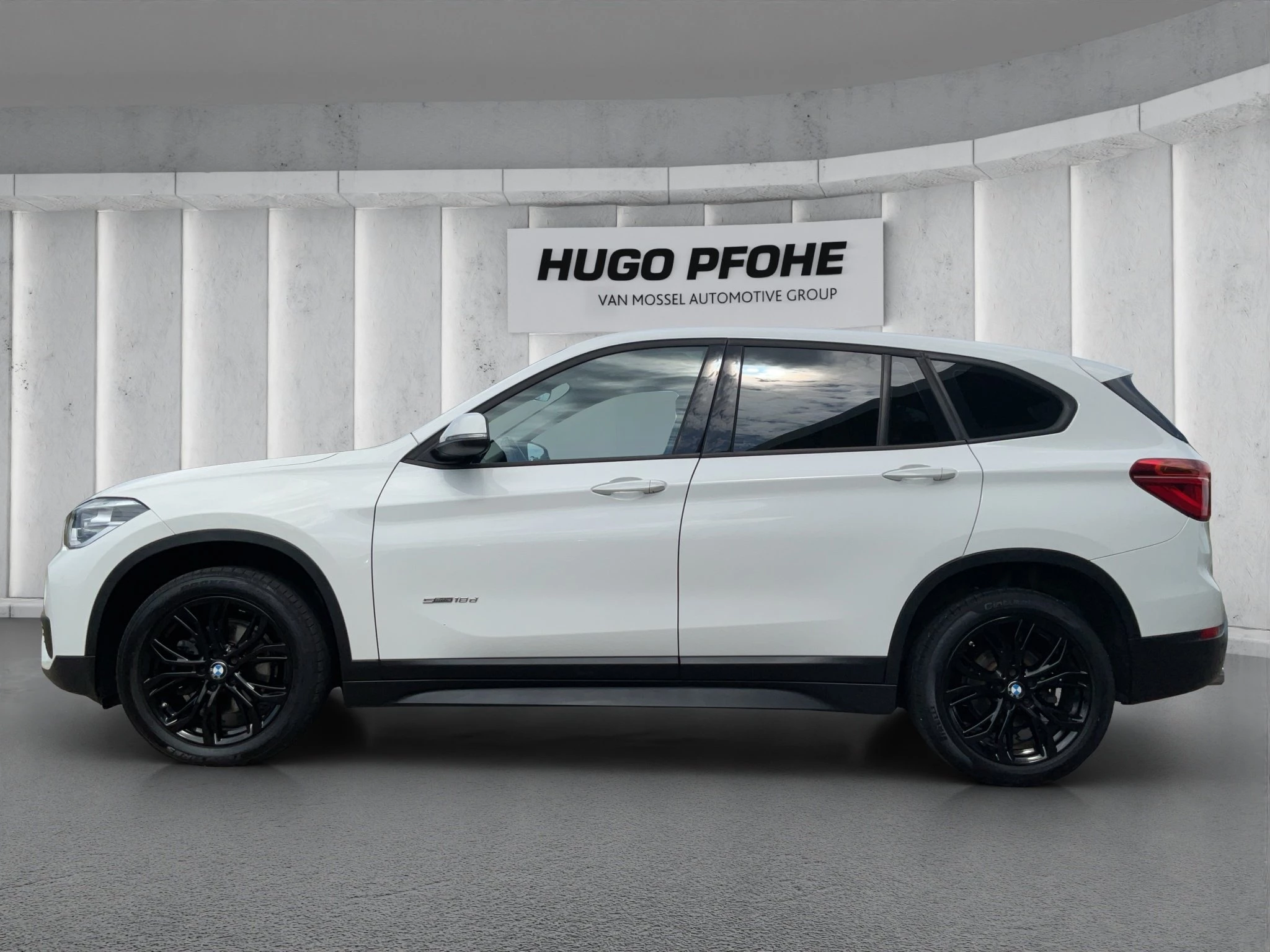 BMW X1 sDrive 18d. LED. Navi.Sitzh.