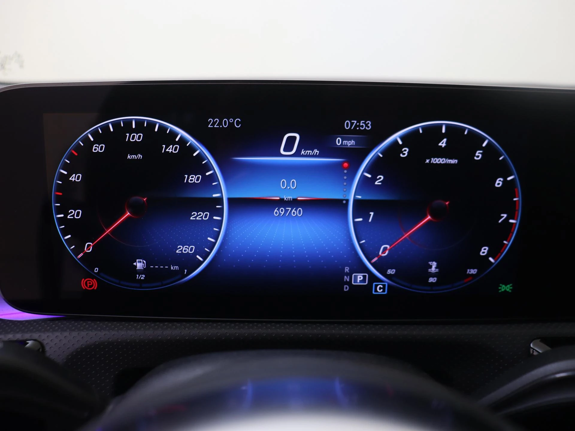 Mercedes-Benz-A-Klasse-image-10