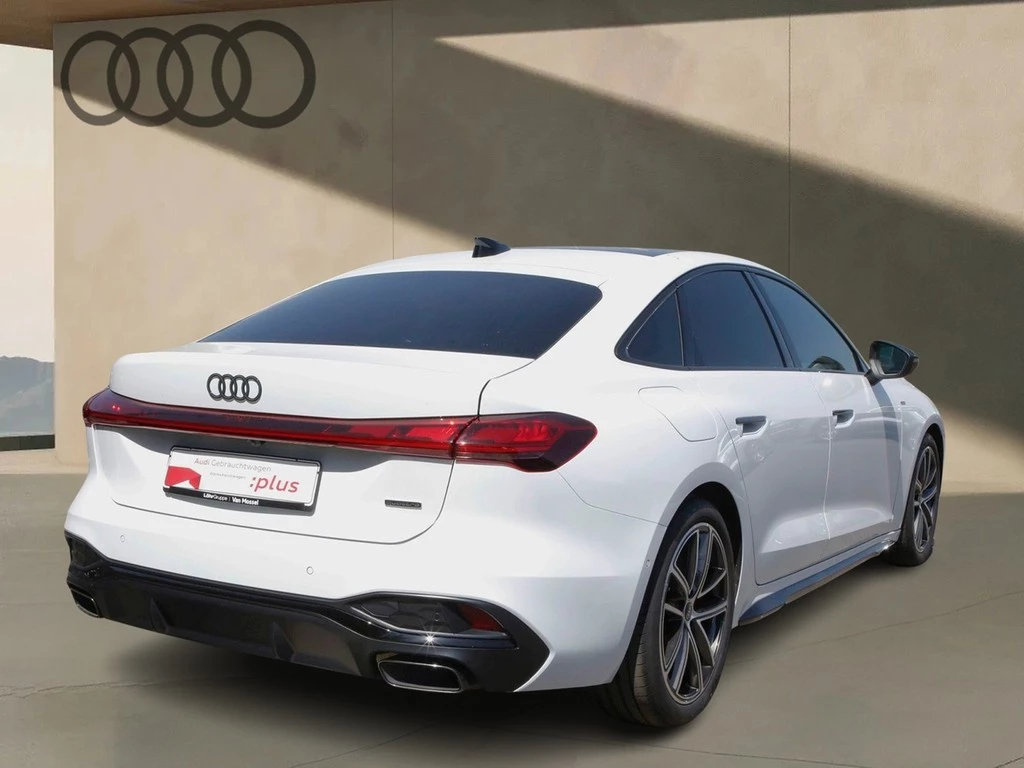 Audi A5 Lim. e-hybrid Q S-line 19"|PANO|MATRIX|HuD|B&O