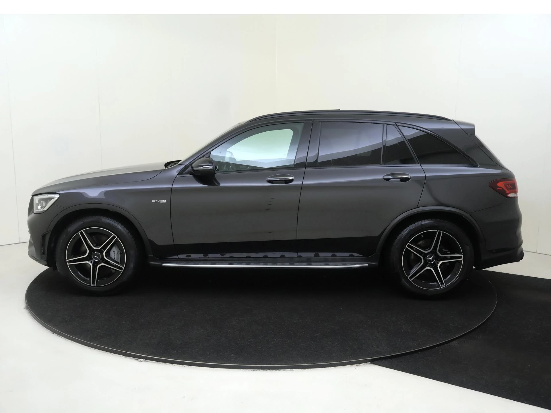 Mercedes-Benz-GLC-image-7