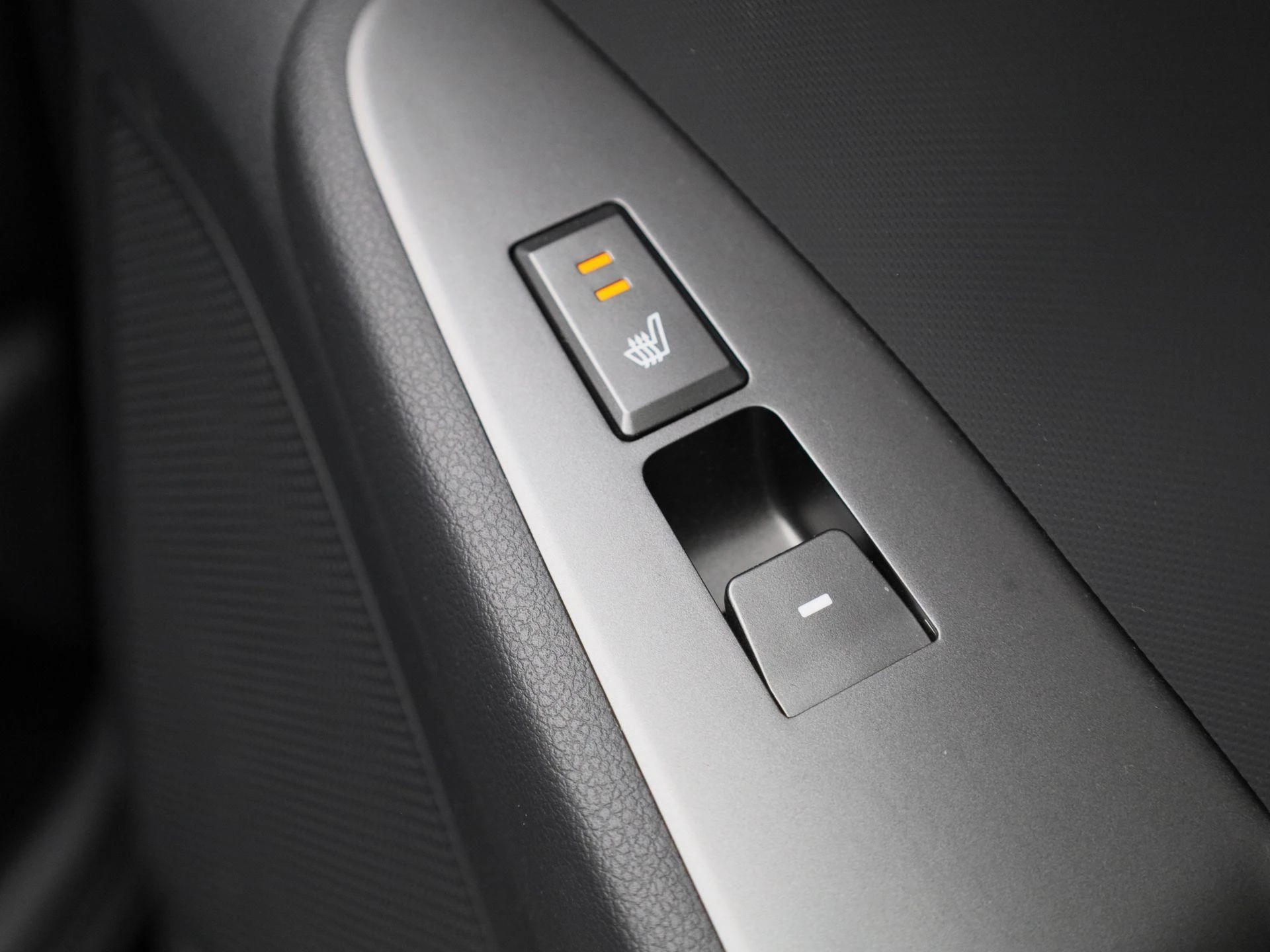 Hyundai-IONIQ-image-41