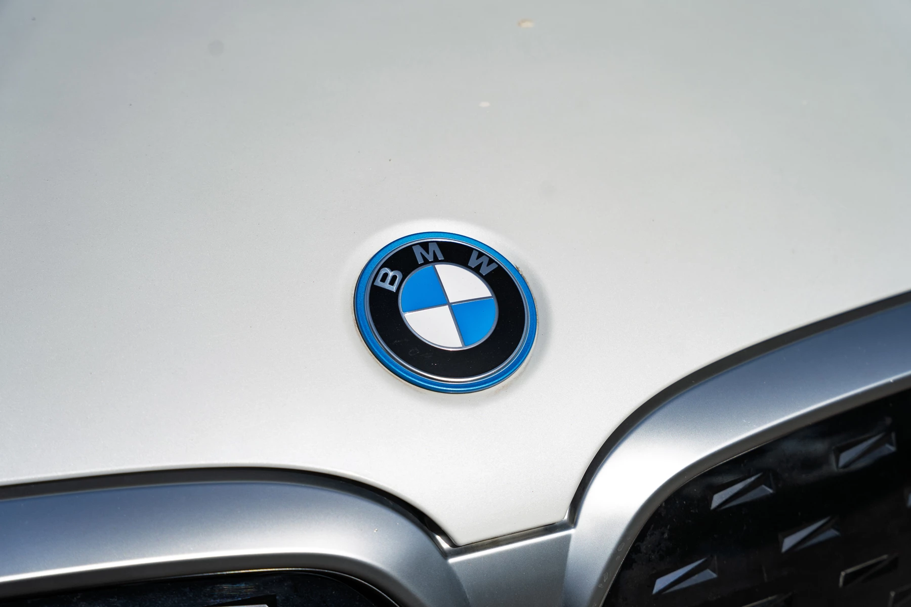 BMW-iX3-image-30